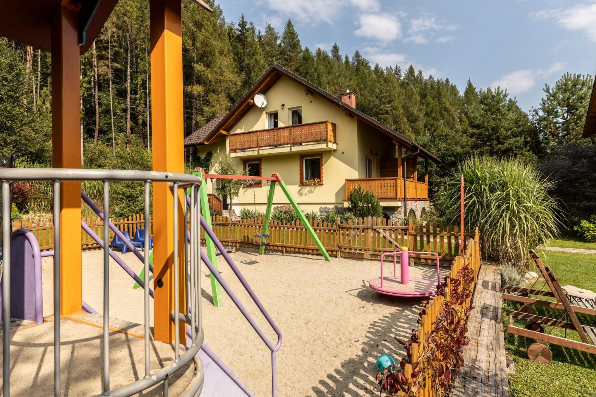 Apartamenty Zielona Owieczka Niedzica-Zamek Zewnętrze zdjęcie